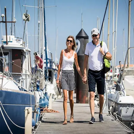 The Mary Time Face Sea * Saint Gilles Croix de vie